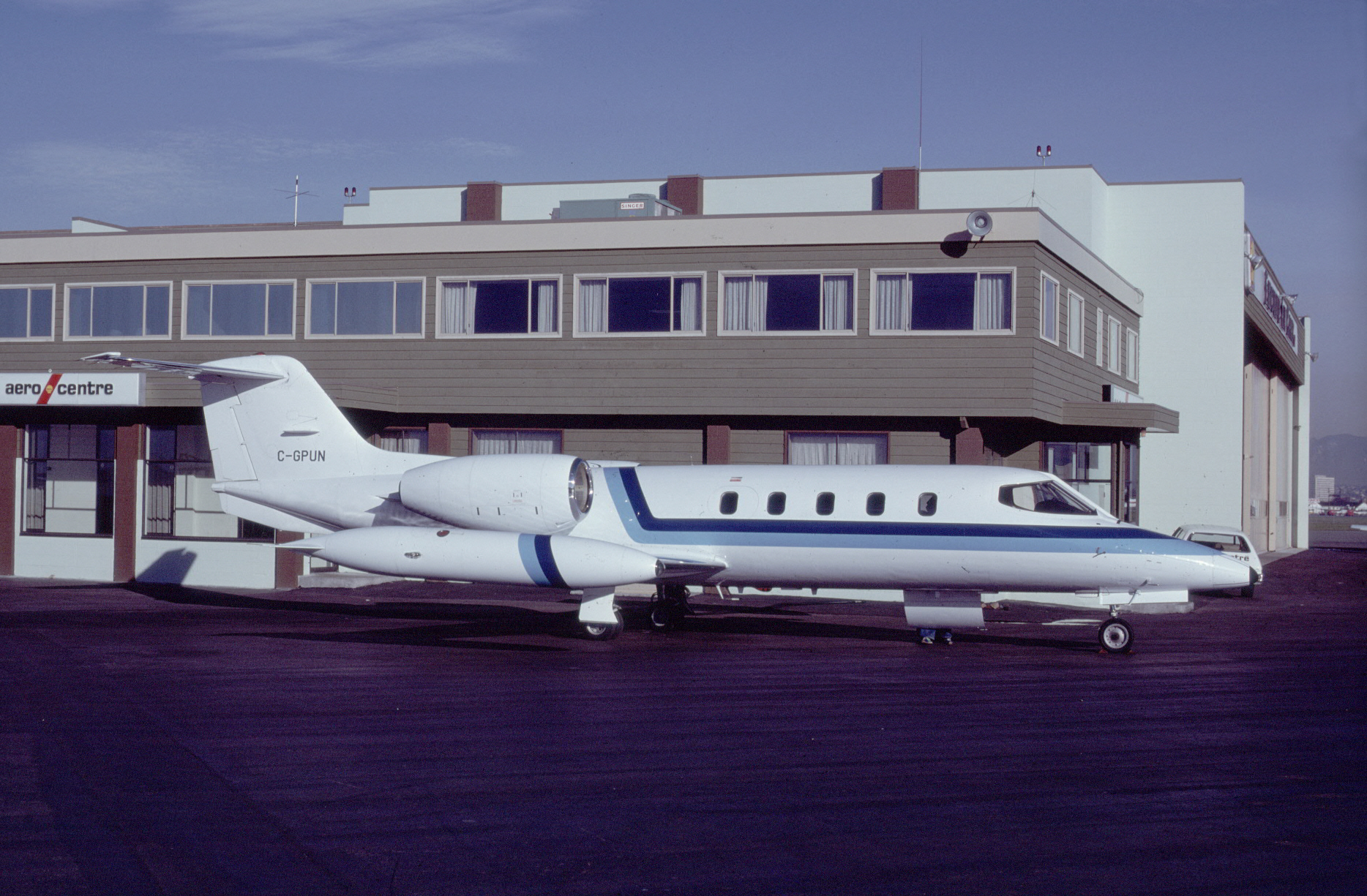 LearJet 35-058 C-GPUN 950111(1)